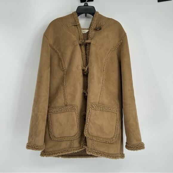 L.L. Bean Brown Tan Sherpa Lined Toggle Button Hooded Coat‎ Size Large